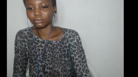 beautyslut1 online show from March 6, 8:27 pm