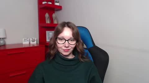 Zoe online show from January 2, 12:24 pm