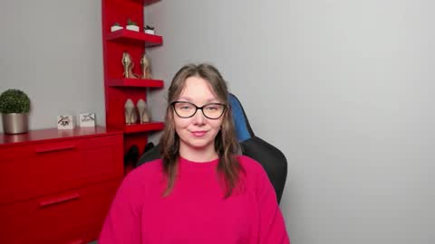 Zoe online show from September 26, 6:39 am