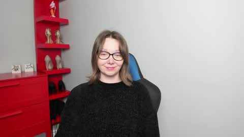 Zoe online show from March 31, 6:14 am