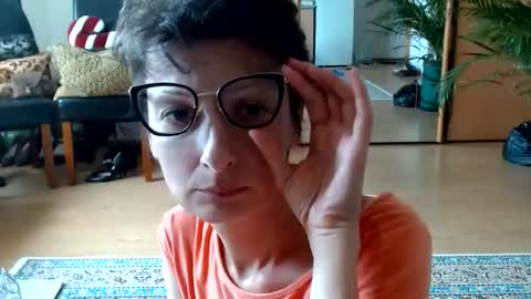 Snapshot of bebacksooon chatting on July 27, 2:24 pm Raluca online show from July 27, 2:24 pm