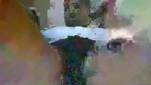 Snapshot of bebswee21 chatting on May 10, 2:22 pm bebswee21 online show from May 10, 2:22 pm