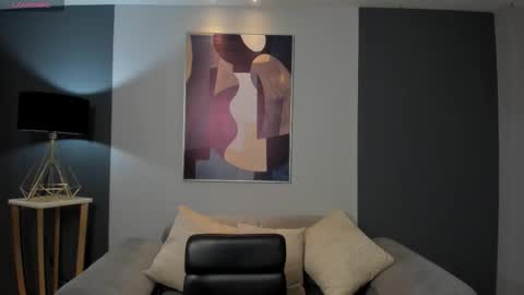 Am Becca online show from February 22, 11:42 am