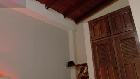 Beecckkkaaa online show from April 6, 1:01 pm