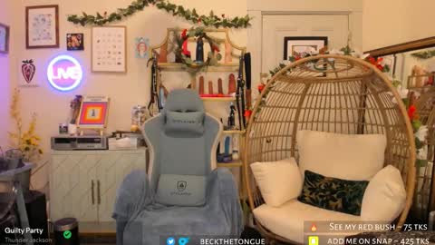 Beck the tongue online show from February 11, 10:37 pm