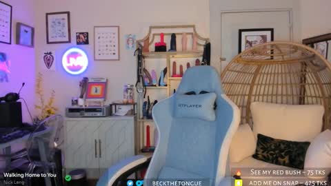 Beck the tongue online show from March 15, 3:34 am