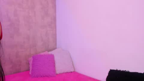 becky__g online show from October 11, 4:33 am