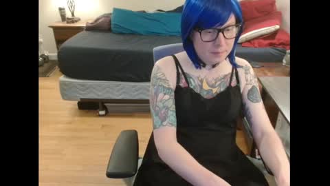 Snapshot of beckyking chatting on February 1, 2:16 am BeckyKinkg online show from February 1, 2:16 am
