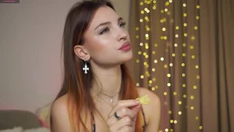 Snapshot of beckymadsons chatting on October 28, 3:14 pm Melissa online show from October 28, 3:14 pm