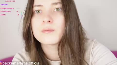 BeckyMartens come join me on    while im offline here  online show from April 6, 2:20 am