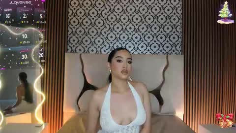 BELLA online show from December 4, 12:25 pm