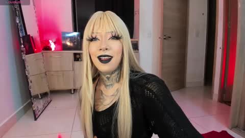 Daniela  ur fav living dead girl  online show from November 29, 11:41 pm