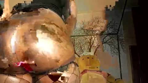 beencee2 online show from December 1, 6:51 am