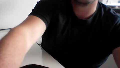 beenee3 online show from August 7, 7:43 am