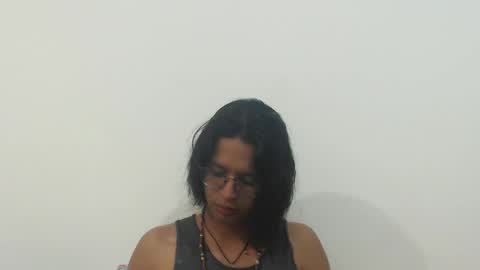 Alex online show from December 3, 3:41 am