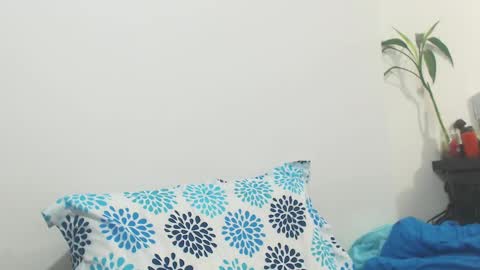 Alex online show from October 31, 6:25 am