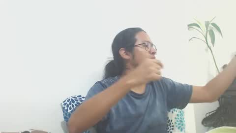 Alex online show from November 11, 7:19 am