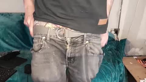 begbestuk online show from April 5, 4:31 am