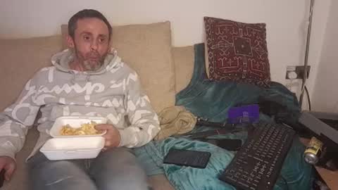 begbestuk online show from April 8, 11:16 pm