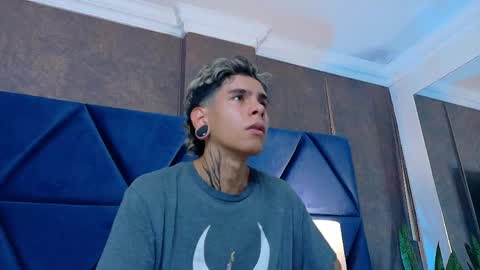 bel_sebu online show from April 3, 9:13 pm