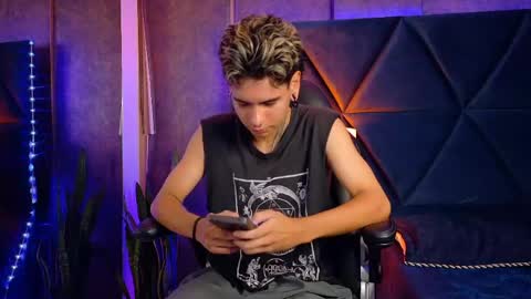 bel_sebu online show from April 18, 12:25 am