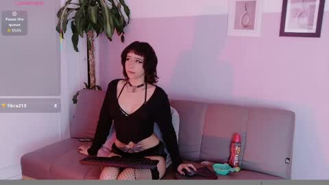 Snapshot of bel_vamp chatting on May 27, 5:48 am bel_vamp online show from May 27, 5:48 am
