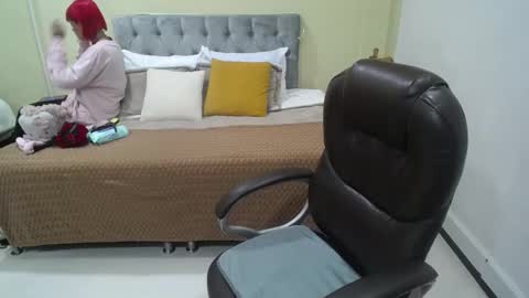 Bela online show from January 9, 12:30 pm