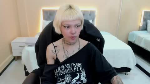 Bela online show from April 17, 12:30 pm