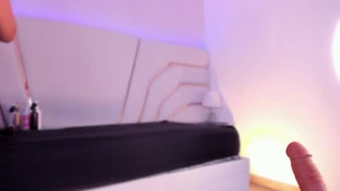 Snapshot of bela_palmer chatting on May 11, 4:18 am Bela Palmer online show from May 11, 4:18 am