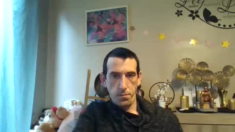 Snapshot of belgianboy33 chatting on September 24, 7:01 am Dreamcock online show from September 24, 7:01 am