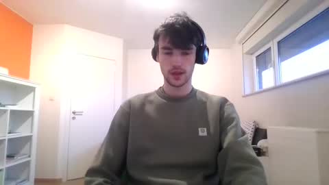 Snapshot of belgiandick2408 chatting on January 5, 3:02 pm belgiandick2408 online show from January 5, 3:02 pm