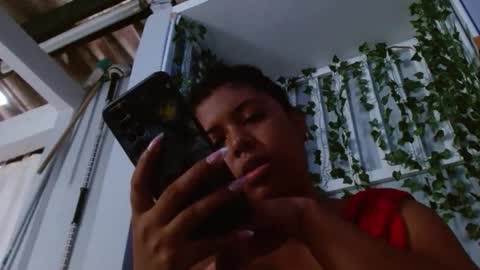 belindathompsonn online show from April 21, 9:39 pm