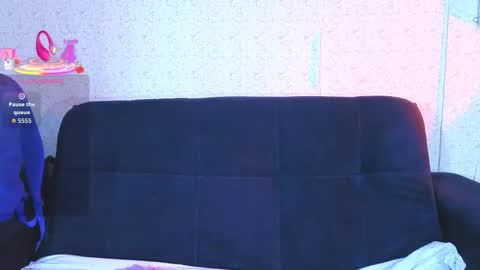 Bella Coleman online show from March 3, 4:07 am