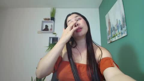 Snapshot of bella_99x chatting on February 7, 2:47 pm Bel 3 online show from February 7, 2:47 pm