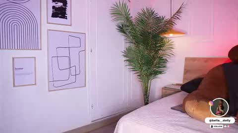    online show from February 20, 11:43 am