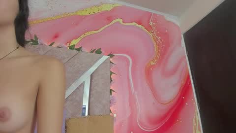 Melanie  online show from January 17, 10:42 am