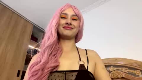 Zia online show from October 23, 1:54 pm