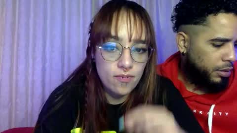 bella_and_koko online show from February 6, 11:30 pm