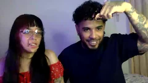 bella_and_koko online show from April 18, 11:27 pm