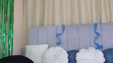 Bella online show from December 24, 8:11 am