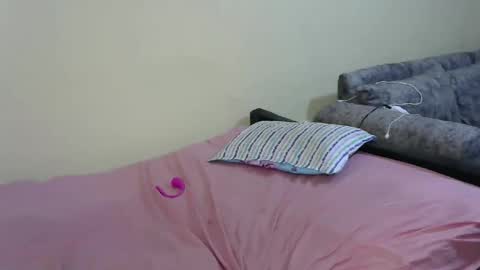 bella_c8 online show from February 26, 3:00 pm