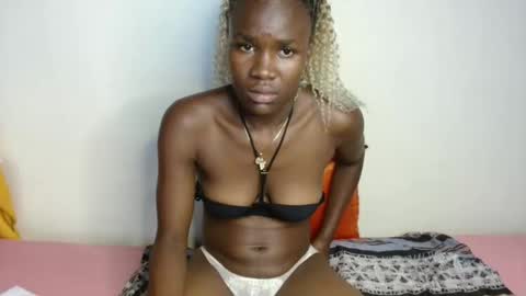 cocy online show from April 14, 1:28 pm