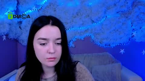 Snapshot of bella_dorn chatting on May 19, 7:09 pm Bella online show from May 19, 7:09 pm