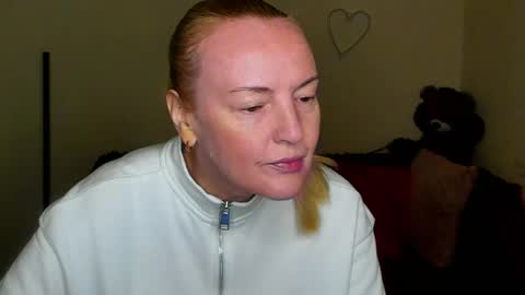 Bella online show from March 31, 11:21 am