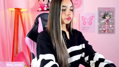 Snapshot of bella_hunteer chatting on November 13, 6:12 am bella igbella hunttt online show from November 13, 6:12 am