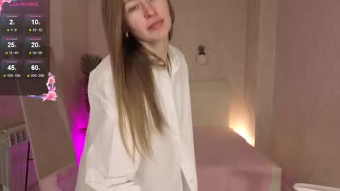 bella_li__ online show from September 12, 3:28 am