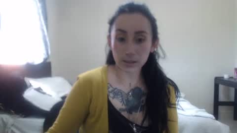 bella_luna34 online show from March 4, 4:46 pm