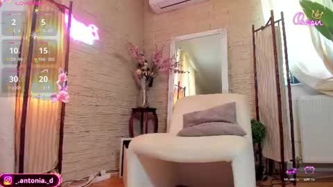 bella_posh online show from June 27, 12:22 pm