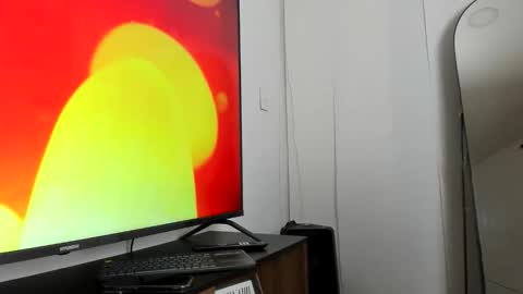 Bella Rossini online show from May 12, 1:36 am