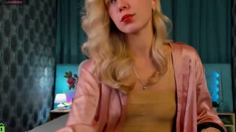 Bella online show from September 15, 12:10 am